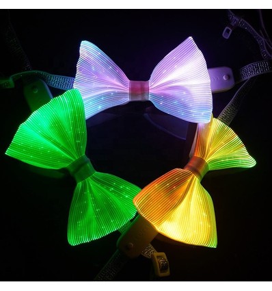 Butterfly Med Farvede LED Lys og Blinkende Effekt