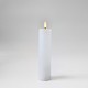 LED Bloklys 20cm høj, flammeeffekt, hvid - Ø5cm, 20cm høj, virker m. fjernbetj, timer, ægte stearin
