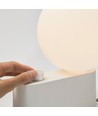 Outlet: RESTSALG - Tala Alumina Bordlampe E27 i Sort inkl. Sphere IV LED Pære Ra95 Dæmpbar