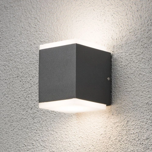 Outlet: Monza Kub LED 6W Udendørs Væglampe Up/Down i Antracit - Konstsmide