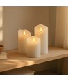 Sæt LED Bloklys 10cm høj, flammeeffekt, hvid - Ø7,5cm, 10/12,5/15cm høj, virker m. fjernbetj, timer, ægte stearin
