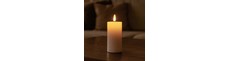 LED Bloklys 10cm høj, flammeeffekt, hvid - Ø5cm, 10cm høj, virker m. fjernbetj, timer, ægte stearin
