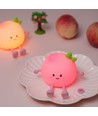 MOCHI Fersken natlampe i blød silikone - genopladelig, touch dæmpbar