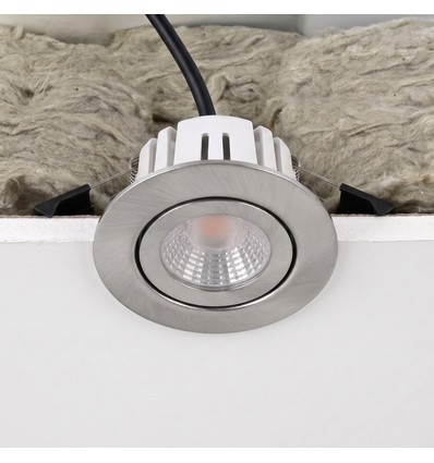 7W RA96 CCT + DimToWarm indbygningsspot til isolering - Dæmpbar, Hul: Ø6,8 cm, Mål: Ø9,3 cm, børstet stål