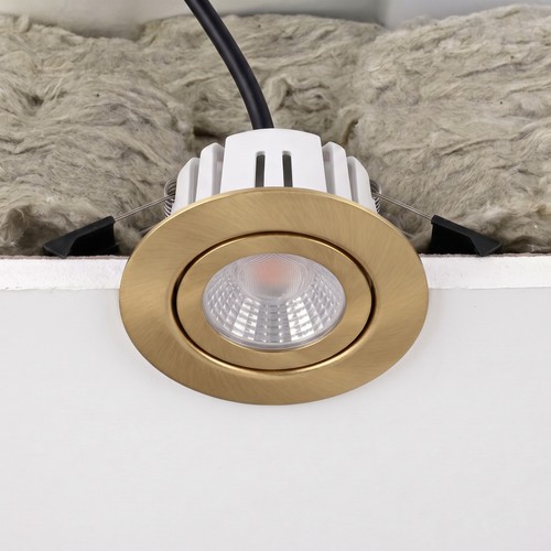 7W RA96 CCT + DimToWarm indbygningsspot til isolering - dæmpbar, Hul: Ø6,8 cm, Mål: Ø9,3 cm, guld