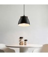 Sort Ø16cm pendel - E27 fatning, 2m ledning, Metal / Træ