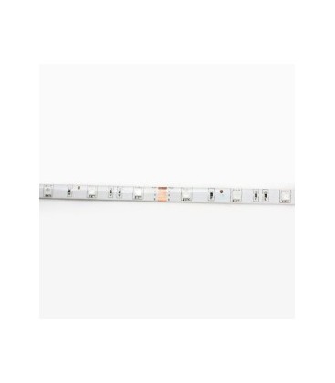 Nærbillede af LED strip dioder og beskyttende silikoneoverflade